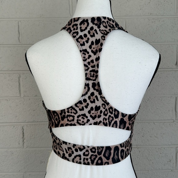 NWT FP Movement x Onzie Peek-a-Boo Racer Bra in Leopard Print, L - Picture 4 of 10